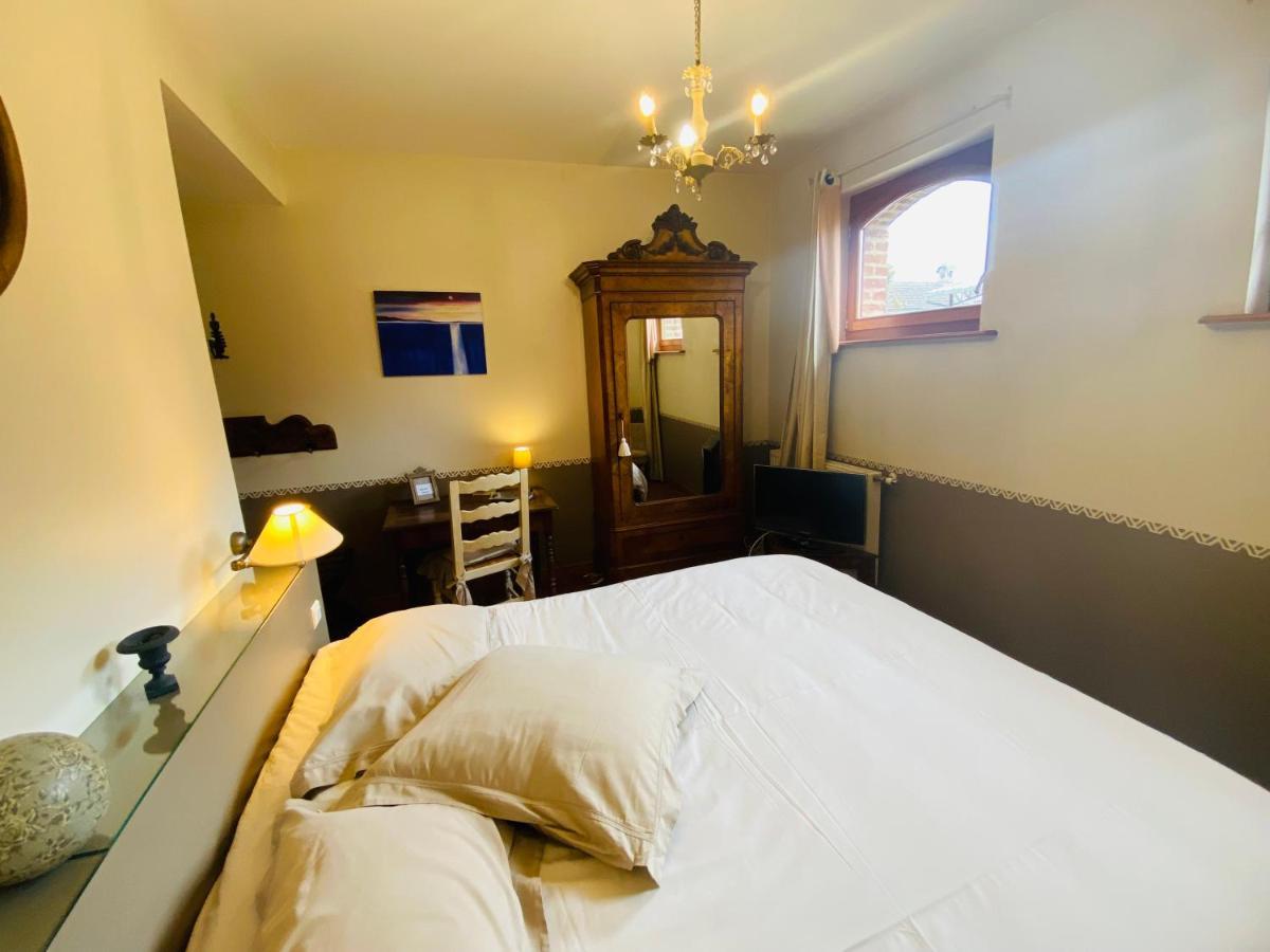 Bed and Breakfast Ferme De Montecouvez Crèvecoeur-sur-lʼEscaut Zewnętrze zdjęcie